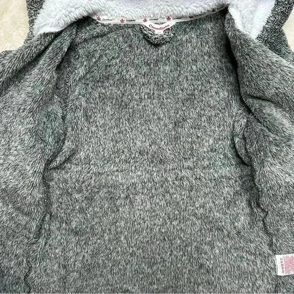 Canadiana Bathrobe Tie  Waist Hooded Charcoal Grey Size 3T - Picture 10 of 16
